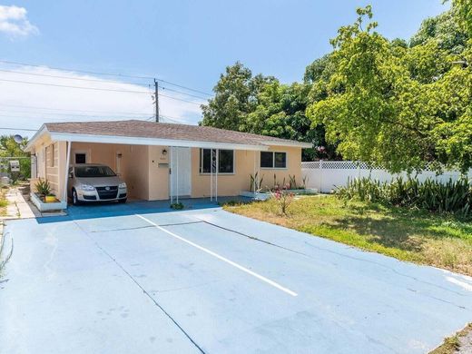 Villa in Oakland Park, Broward County