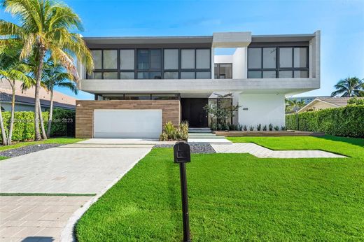 Villa in Hallandale Beach, Broward County