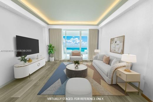 Residential complexes in Fort Lauderdale, Broward County