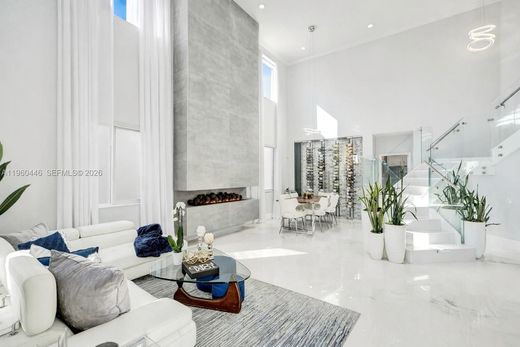 Villa - Miami Gardens, Miami-Dade County