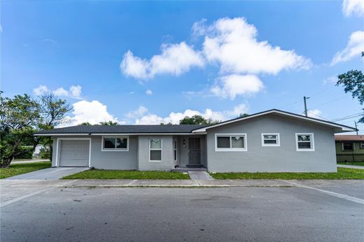 Villa in Hollywood, Broward County
