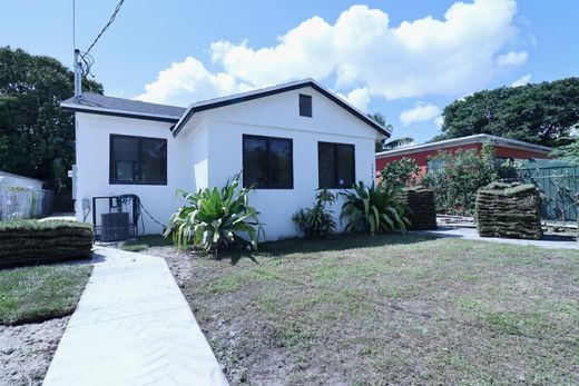 Complexes résidentiels à Miami Heights Trailer Park, Comté de Miami-Dade