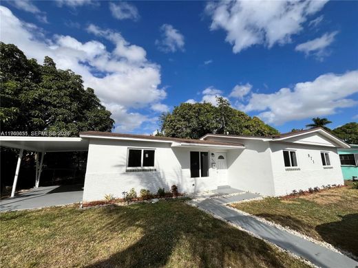 Villa Miami Gardens, Miami-Dade County