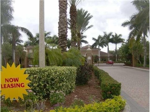 Residential complexes in Jensen Beach, Martin County
