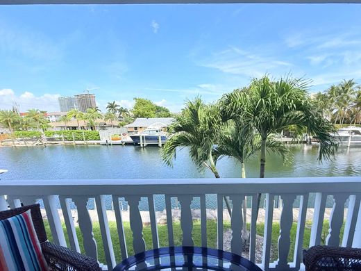 Wohnkomplexe in Hallandale Beach, Broward County
