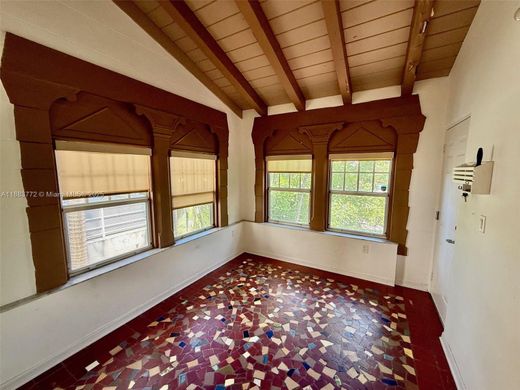 Edificio en Miami Beach, Miami-Dade County