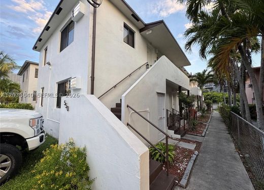 Жилой комплекс, Майами, Miami-Dade County