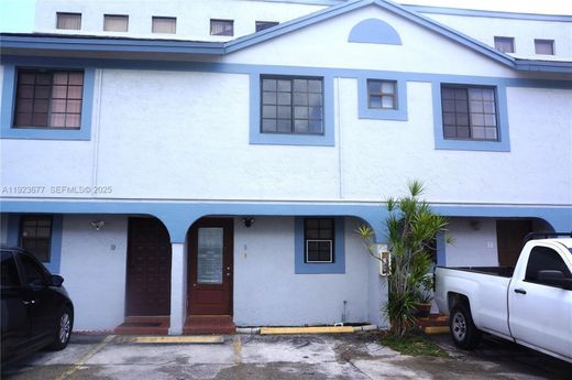 Şehir evi  Miami, Miami-Dade County