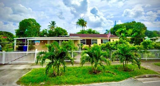 Villa - North Miami Beach, Miami-Dade County