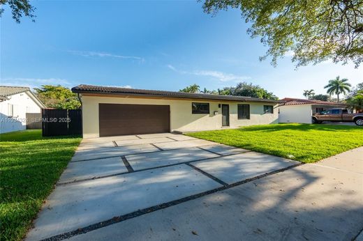 Villa in Miami Lakes, Miami-Dade County