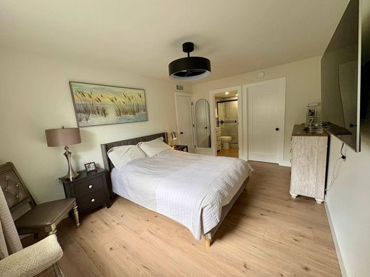 Wohnkomplexe in Boca Raton, Palm Beach County