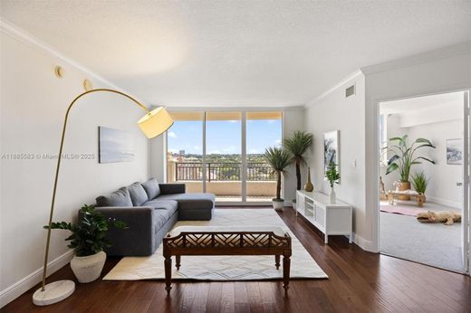 Complexes résidentiels à Miami, Comté de Miami-Dade