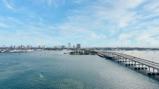 Wohnkomplexe in Riviera Beach, Palm Beach County