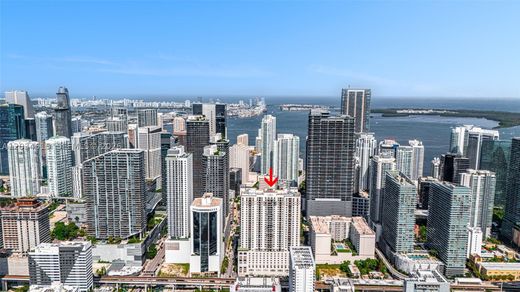 Residential complexes in Miami, Miami-Dade
