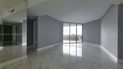 Residential complexes in Aventura, Miami-Dade