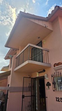 Stadthaus in Miami Terrace Mobile Home, Miami-Dade County