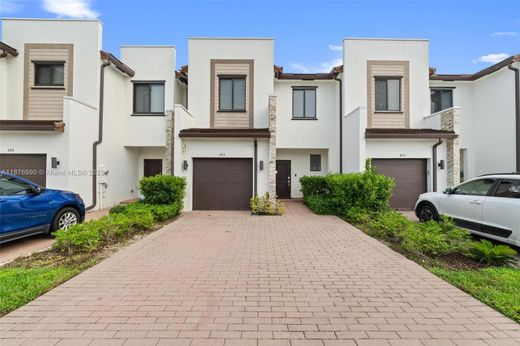 Townhouse in Miami, Miami-Dade