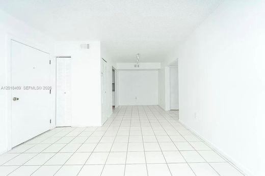 Residential complexes in Sweetwater, Miami-Dade