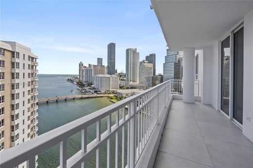 Residential complexes in Miami, Miami-Dade