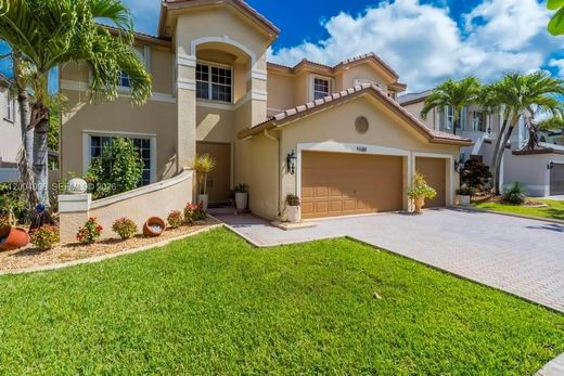 Villa in Miramar, Broward County
