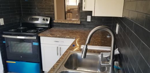 Townhouse in Royal Palm Beach, Palm Beach