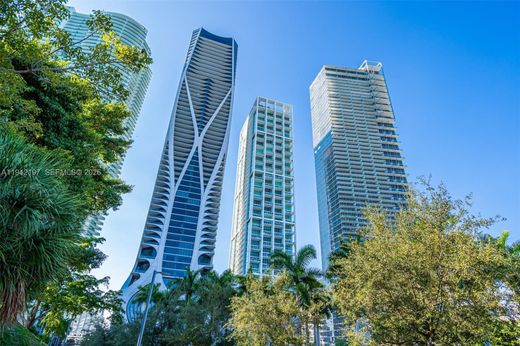 Residential complexes in Miami, Miami-Dade