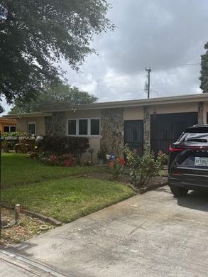Villa in Miami Gardens, Miami-Dade