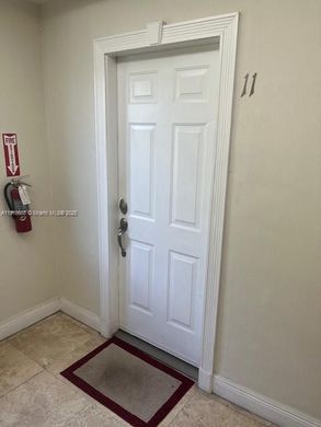 Kamienica w Coral Gables, Miami-Dade County