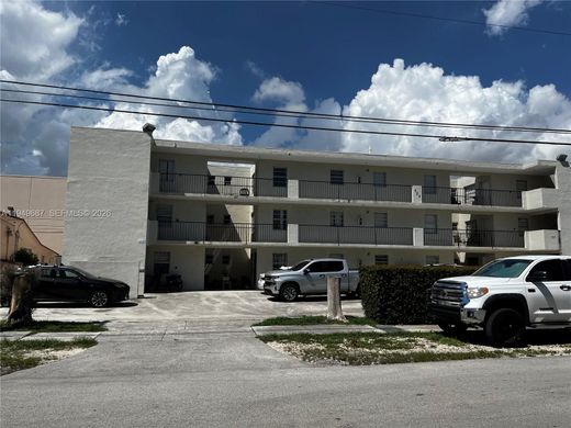 Complexos residenciais - Miami, Miami-Dade County