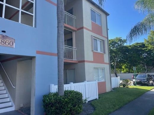 Wohnkomplexe in Hialeah, Miami-Dade County