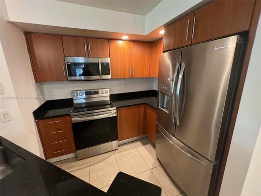 Komplex apartman Margate, Broward County