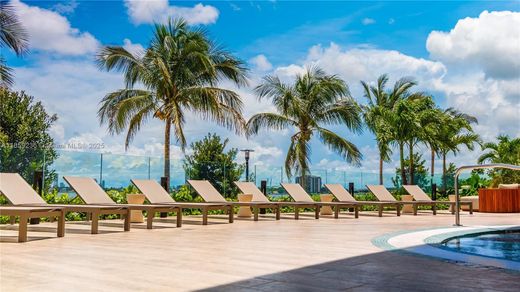 Complesso residenziale a Miami, Miami-Dade County