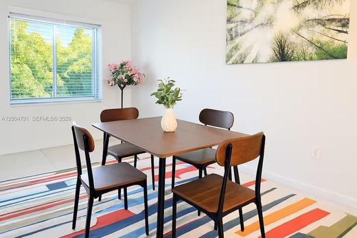 Edificio en Bay Harbor Islands, Miami-Dade County