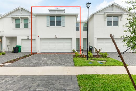 Таунхаус, Fort Pierce, Saint Lucie County