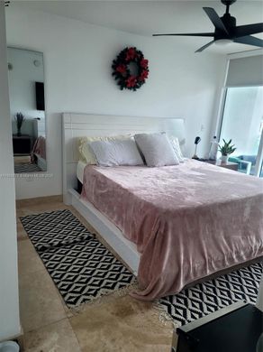 Komplex apartman Miami, Miami-Dade County