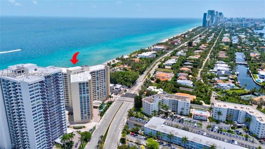 Kamienica w Hallandale Beach, Broward County