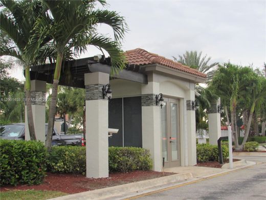 Townhouse in Weston, Broward County
