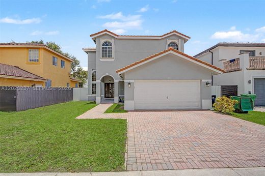 Villa - South Miami Heights, Miami-Dade County