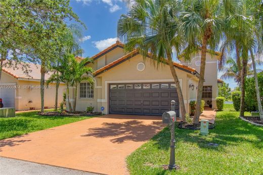 Villa in Pembroke Pines, Broward County