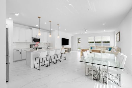 Villa in Deerfield Beach, Broward County