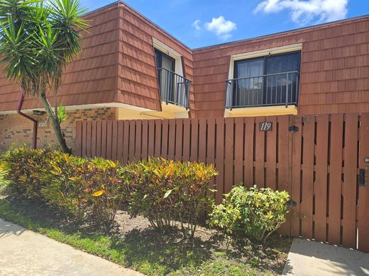 Townhouse - Delray Beach, Palm Beach County