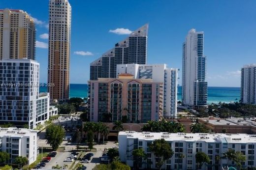 Жилой комплекс, Sunny Isles Beach, Miami-Dade County