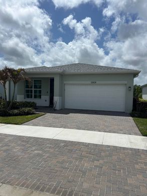 Villa in Port Saint Lucie, Saint Lucie County