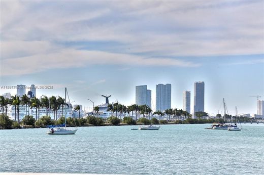 公寓楼  Miami Beach, Miami-Dade County