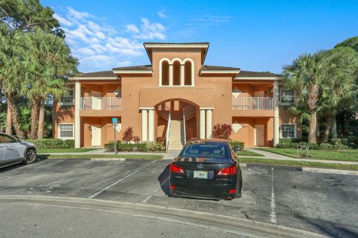 Residential complexes in Port Saint Lucie, Saint Lucie County