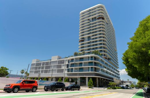 Komplex apartman Miami Beach, Miami-Dade County