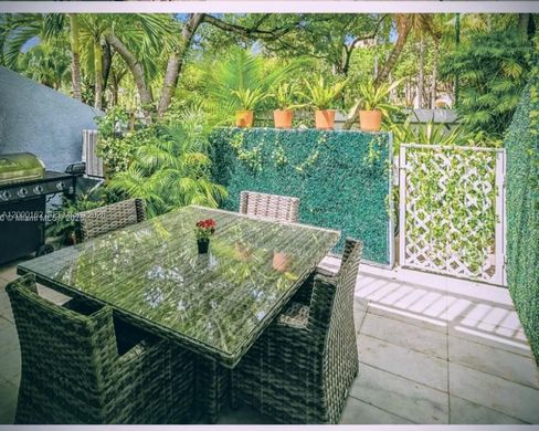 Жилой комплекс, Key Biscayne, Miami-Dade County