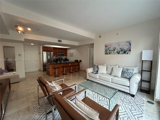 Residential complexes in Coral Gables, Miami-Dade