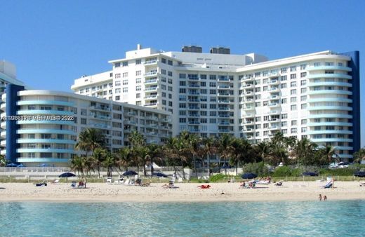 Complexes résidentiels à Miami Beach, Comté de Miami-Dade