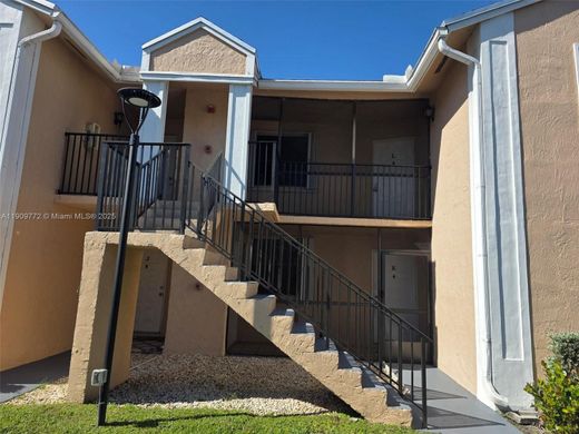 Complesso residenziale a Homestead, Miami-Dade County